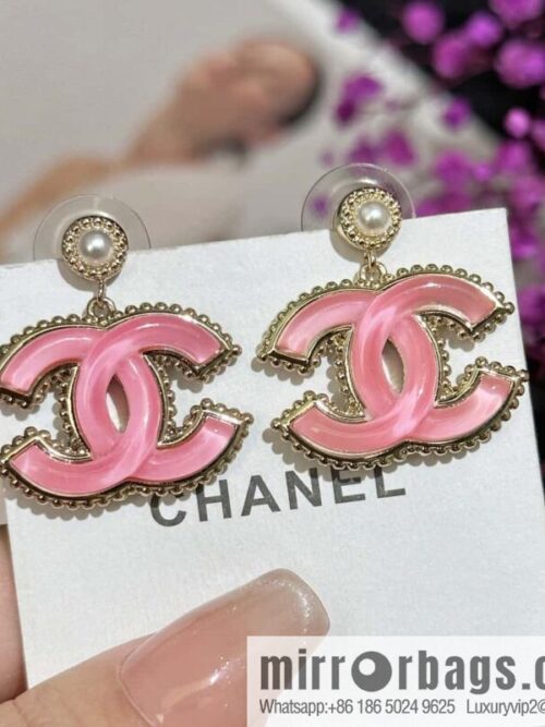 IMG_0016-800x800pidopwqn01r91351_20250702003043.jpg ❗️New ❗️ ☀️ new ☑️ Chanel c2 double c pink glazed stud earrings ☀️