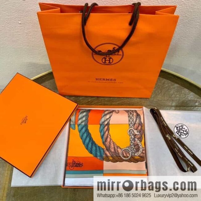 Hermes \"Horse Knight\" 100% silk double-sided square scarf