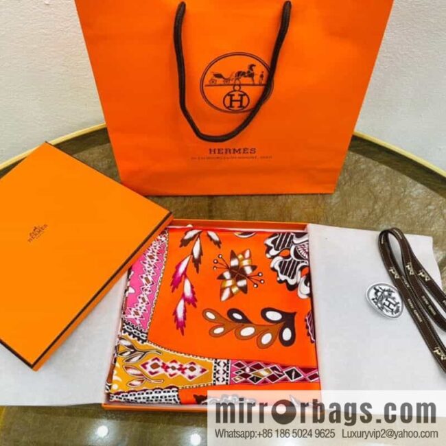 Hermes \"Waiting for Ulysses\" All-handmade rimmed scarf