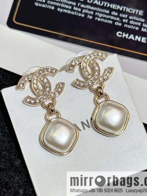 IMG_0158-800x8005u3d3n5jnta91196_20250702002611.jpg ❗️New ❗️☀️ New ☑️ Chanel c2 full diamond double c diamond pearl stud earrings ☀️