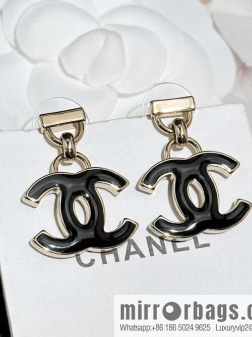 IMG_0167-800x800rxcttqpbvv191185_20250702002550.jpg ❗️New ❗️☀️ new ☑️ chanel c2 black drip double c stud earrings ☀️
