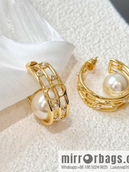 IMG_0224-800x800kl5ihmptuzz91111_20250702002337.jpg New ☑️ Dior Semicircular Pearl Earrings Earrings