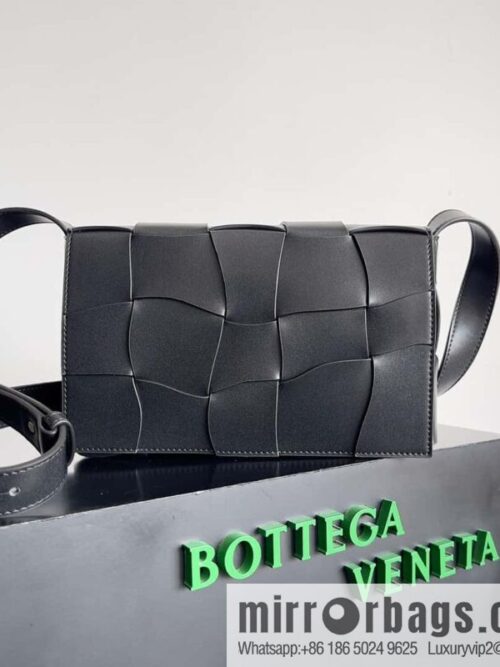 Bv new cassette wavy shape, shoulder backpack model; 755161 black