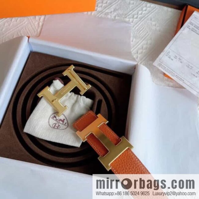 Hermès, the original double-sided version is the classic men\'s 38mm belt with the first layer of leather.