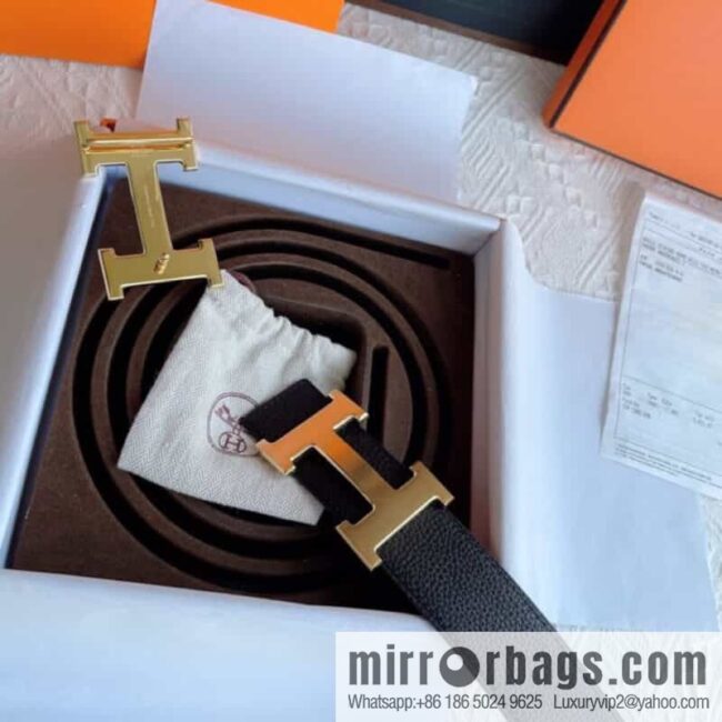 Hermès, the original double-sided version is the classic men\'s 38mm belt with the first layer of leather.