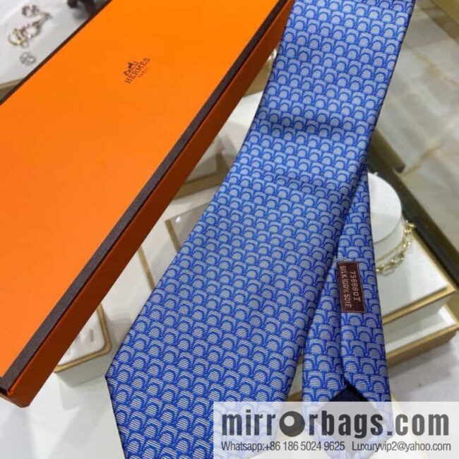 Hermes Fish Scale 100% Top Twill Silk Tie