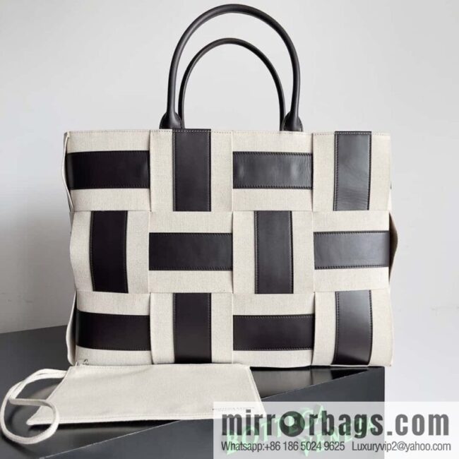 IMG_0574-800x800m122lyyfrou70755_20250719030455.jpg B home BOTTEGA VENETA canvas bag panda color matching tote bag, model; 755219