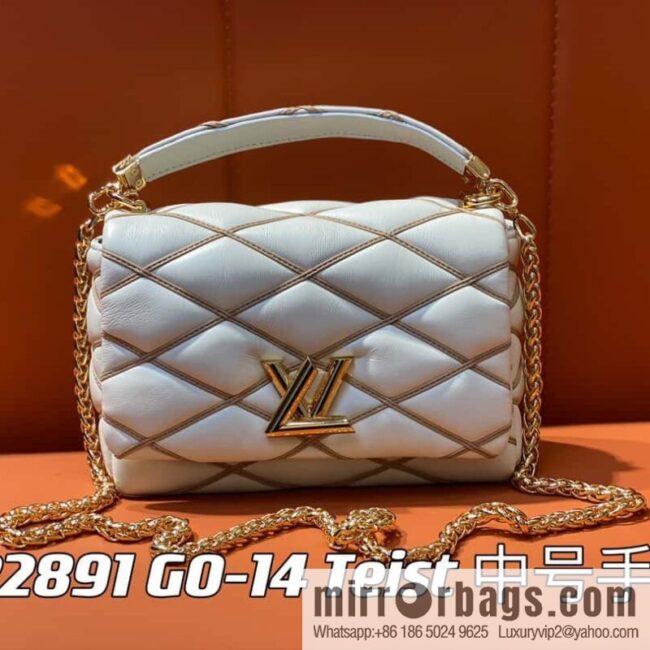 [Boutique‑grade] M22891 meters white, full leather rhombus chain bag series GO-14 Teist medium handbag M22890