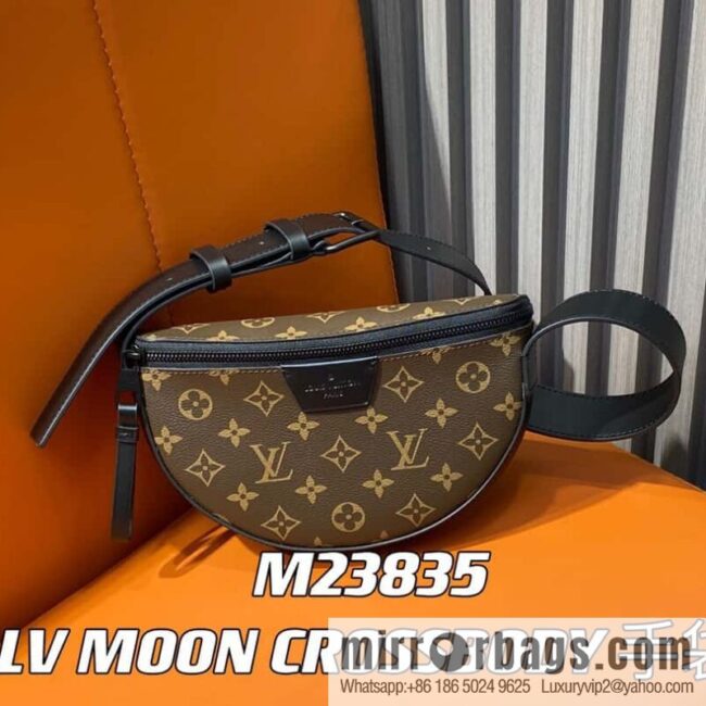 [Boutique‑grade] M23835 monogram men\'s bag moon bag series, new LV MOON CROSSBODY handbag in autumn and winter