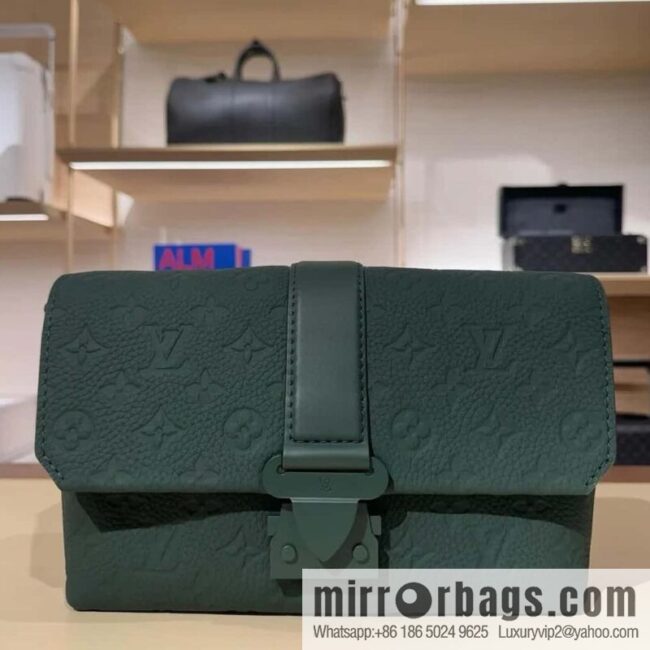 [Boutique‑grade] M24439 dark green, full leather embossed men\'s bag messenger bag series S-Cape Messenger messenger handbag