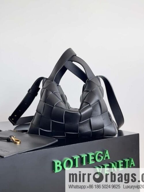 BV bowling bag model number: 755132