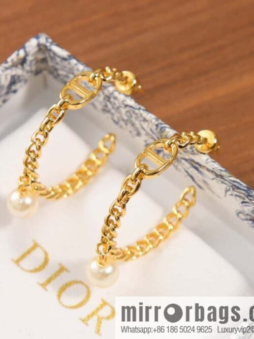 IMG_1025-800x800tz1e3skhg1d129446_20250702211627.jpg New ☑️ DIOR gold CD pearl stud earrings