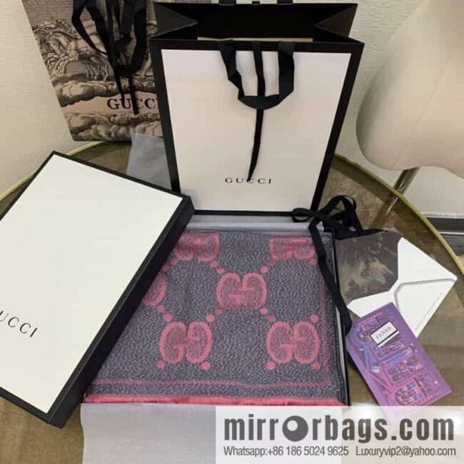 IMG_1027-800x800abzejqtugi393019_20250702012033.jpg GUCCI Gucci Letter-interwoven jacquard scarf 598993
