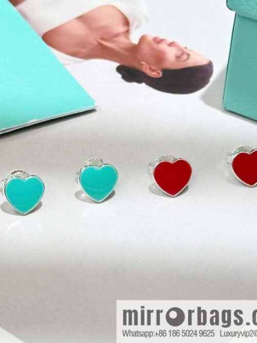 IMG_1164-800x800bhozejrf0iq90904_20250702001719.jpg ❗️New ❗️ ☀ Tiffany & Co. Tiffany LOVE series red and blue love peach heart earrings ☀