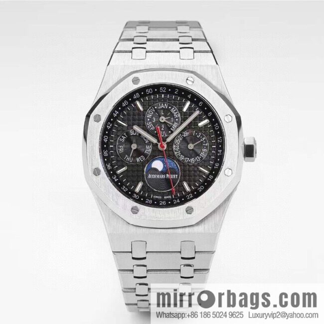 BF\'s new AP Audemars Piguet, Royal Oak series BF1 multi-function watch 26574, 26606 with replica of the original Cal.5134 movement watch