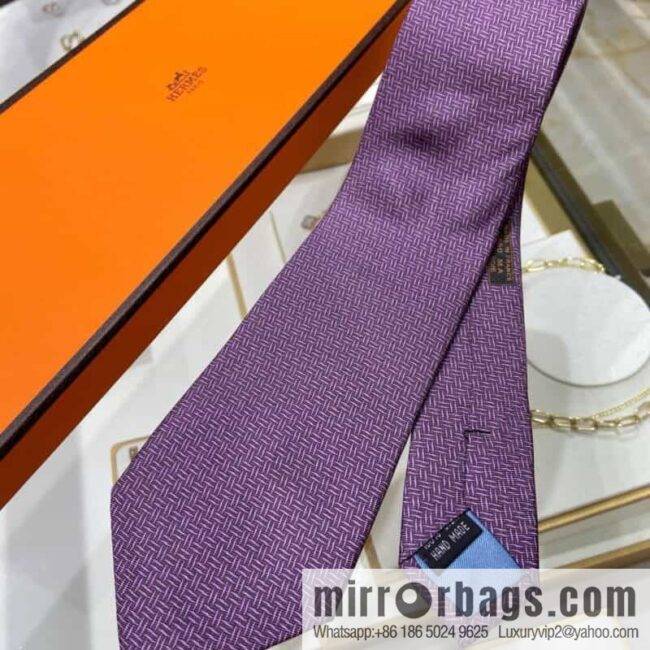 Hermes Plain Textured 100% Top Twill Silk Tie