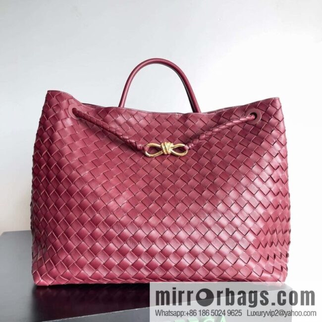 Bottega Veneta Summer Collection Andiamo Handbag, Model Number: 743575