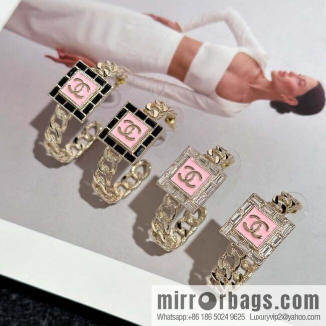 ❗️New ❗️☀️ New ☑️ Chanel Double C Square Oil Drip Semicircular Earrings Earrings ☀️