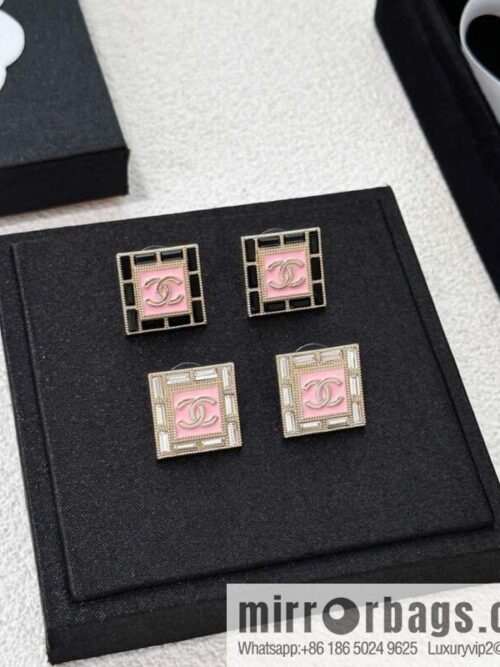 IMG_1525-800x800r4kps4x0uqs90496_20250702000540.jpg ❗️New ❗️ Chanel stud earrings ☀️ new ☑️ Chanel c1 double c square stud earrings ☀️