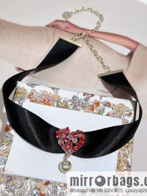 IMG_1686-800x800rsjzhsa3jzy81365_20250701193342.jpg New ☑️ DIOR pearl peach heart love black rope necklace