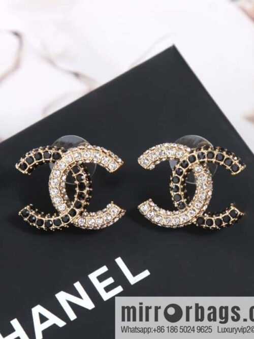 IMG_1692-800x800svr4pglaes2139848_20250705012936.jpg ☀️New ☑️ chanel c1 double c half black diamond earrings