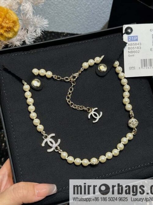 IMG_1712-800x8002neetxmleut128989_20250702210348.jpg ☀️New ☑️ Chanel Double C Pearl Necklace ☀️