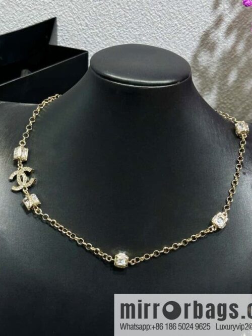 IMG_1739-800x800hv1dx1cgoad128956_20250702210249.jpg ☀️New ☑️ Chanel Double C Square Diamond Necklace