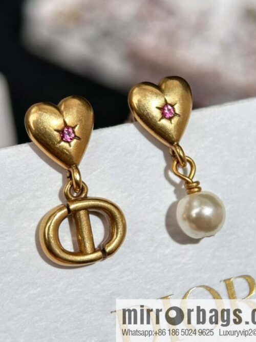 IMG_1782-800x800botesni301s81258_20250701193024.jpg New ☑️ Dior peach heart love CD pearl asymmetrical stud earrings