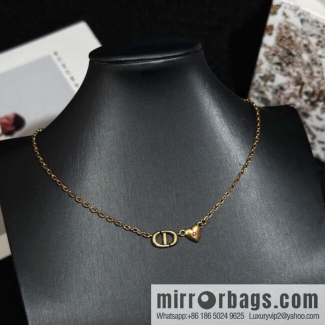 New ☑️ Dior peach heart love CD necklace