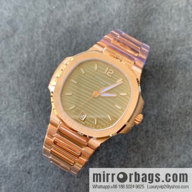 Patek Philippe Sports Elegance Series Nautilus Women\'s 7118 Model 1. New Customized Edition Cal.324SC Integrated Self-winding Movement