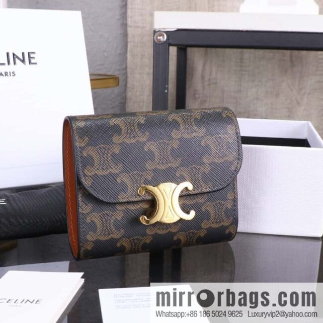 [Premium quality, all-steel hardware] CE tri-fold wallet 🅰️🅰️ simple monogram tri-fold wallet model number: 100782