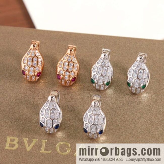 ☀️Bulgari BVLGARI latest series SERPENTI snake head ear shot earrings studs