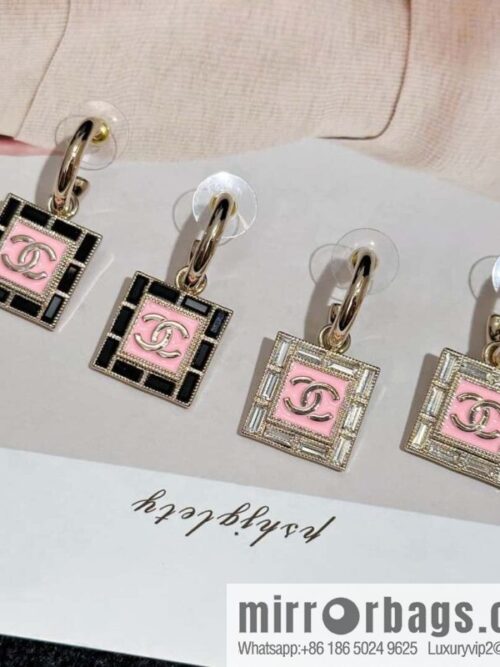 IMG_2075-800x800aamflainfvq80921_20250701192039.jpg ❗️New ❗️ Chanel stud earrings ☀️ new ☑️ Chanel c2 double c square stud earrings ☀️