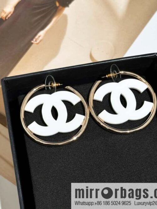 IMG_2300-800x8003hysgbufxds80750_20250701191551.jpg ❗️New ❗️ chanel stud earrings ☀️ new ☑️ chanel c2 double c round stud earrings ☀️