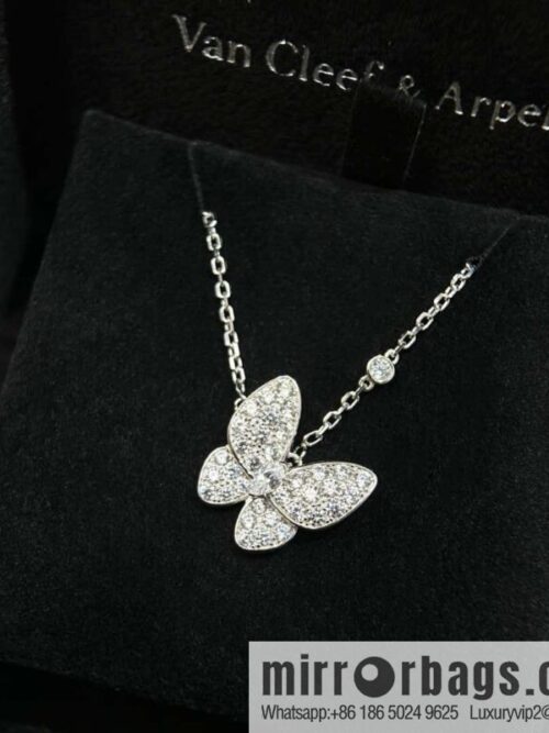 IMG_2370-800x800otuh2lddmsv80665_20250701191318.jpg ❗️New ❗️ ☀️ Original ☀️ Van Cleef & Arpels Two Butterfly Diamond Butterfly Necklace