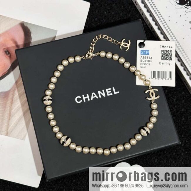 ❗️New ❗️ Chanel necklace ☀️ new ☑️ Chanel double c pearl necklace ☀️