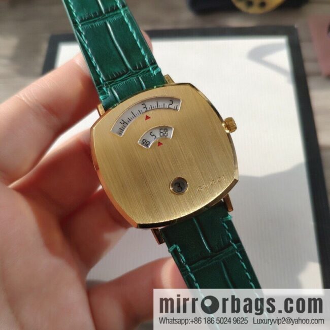 Gucci GUCCl\'s latest 316L stainless steel calfskin strap watch