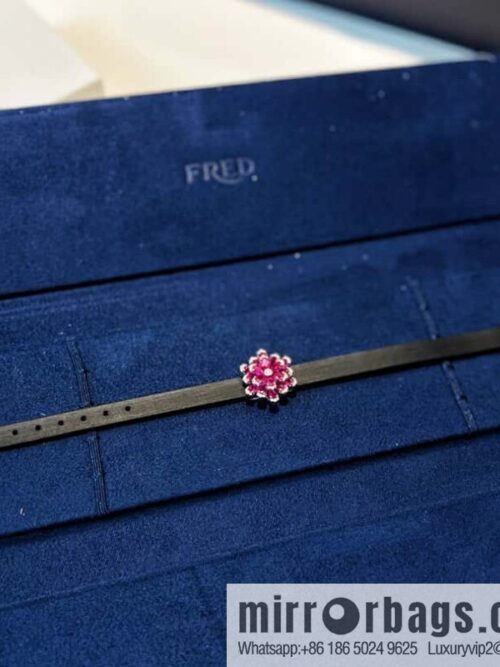 [Haute Couture] Specially customized silk cowhide wristband 🔥 flower wristband bracelet