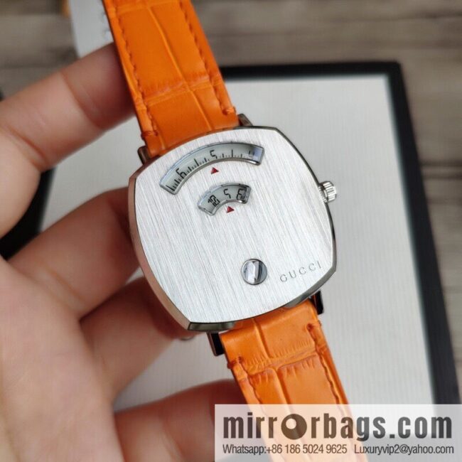 Gucci GUCCl\'s latest 316L stainless steel calfskin strap watch