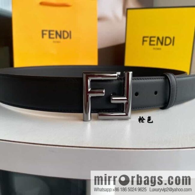 FENDI Fendi men\'s FF logo exquisite craftsmanship metal buckle, first layer cowhide belt