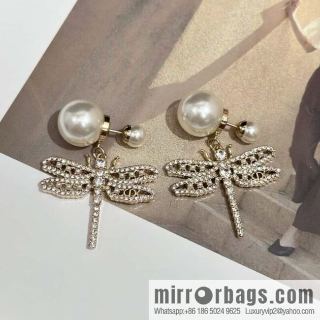 IMG_2648-800x8001qvwe0svsq380367_20250701190447.jpg New ☑️ Dior size pearl dragonfly stud earrings