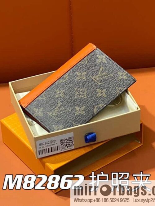 [Premium‑quality] M82862 monogram orange, passport holder wallet series, passport protective cover
