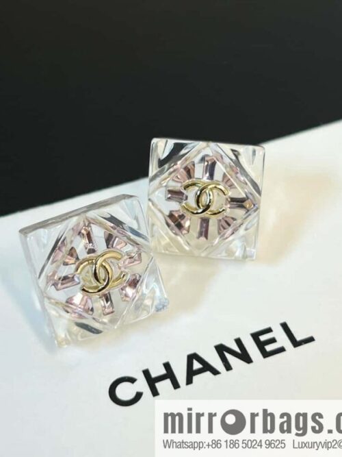 IMG_2933-800x800rusmr3ewqul136320_20250704223500.jpg ☀️New ☑️ Chanel C1 double c transparent acrylic square stud earrings ☀️