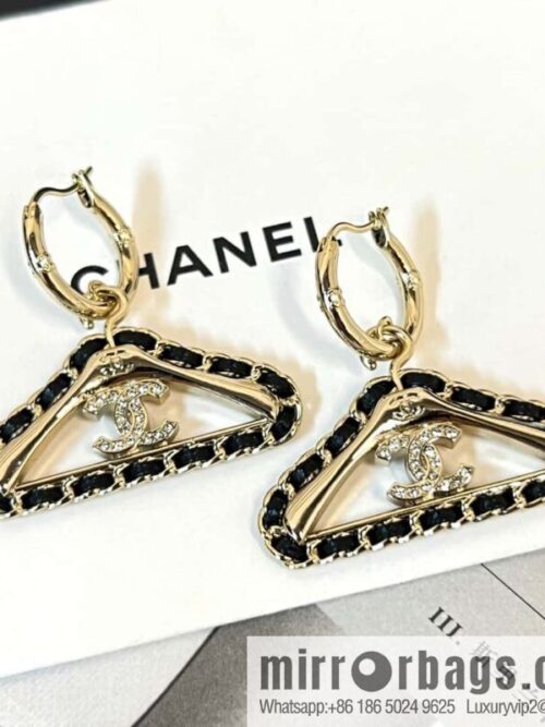 IMG_2942-800x800muujjaan0a2136310_20250704223437.jpg ☀️New ☑️ chanel c2 double c black leather rope hanger earrings ☀️