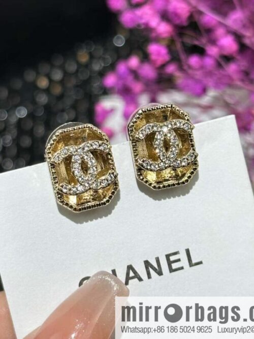 IMG_2971-800x800ggend5gtihg125138_20250702183828.jpg ☀️New ☑️ Chanel double c rhinestone octagon stud earrings ☀️