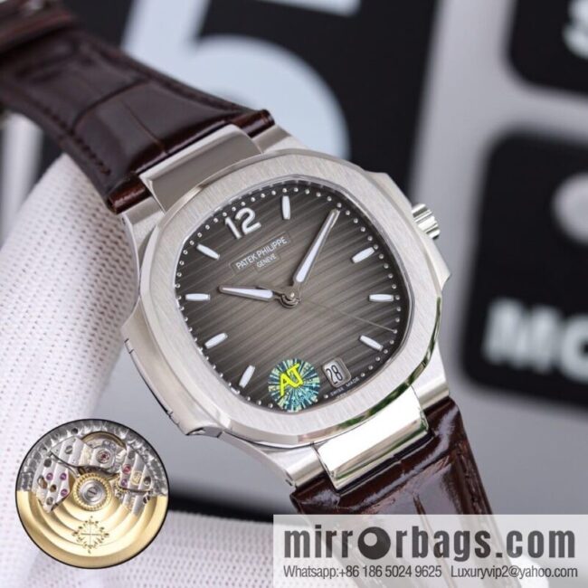 IMG_30070-800x800rfd1qe5zuqn87233_20250701222902.jpg Patek Philippe Sports Elegant Nautilus Belt Women\'s Watch PP7118 Customized Edition 9015 Machine Modified Cal.324sc Automatic Movement