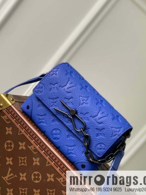 M82571 Steamer mini handbag