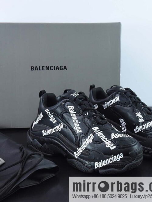 IMG_3074-800x800fc2dkpo3dn252782_20250718231753.jpg Balenciaga Triple S black and white large letter bullet comment Unisex same sports dad shoes