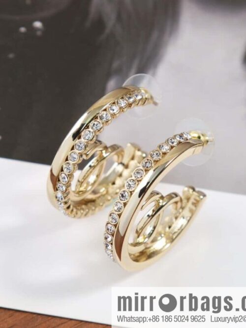 IMG_3280-800x800pekxz1ncpvp136157_20250704222918.jpg ☀️New ☑️ chanel c1 double c semicircular stud earrings ☀️