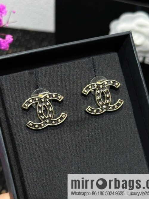 IMG_3359-800x800pvazrvvnmy5125018_20250702183455.jpg ☀️New ☑️ Chanel double c pentagram ⭐ star stud earrings